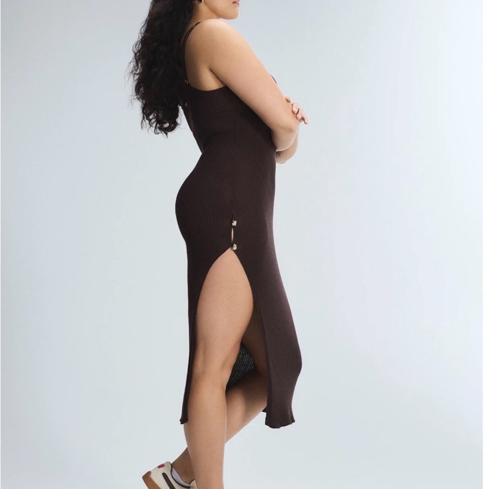 Savage X Fenty Featherweight Knit Slit Dress – Espresso Brown (NWT)